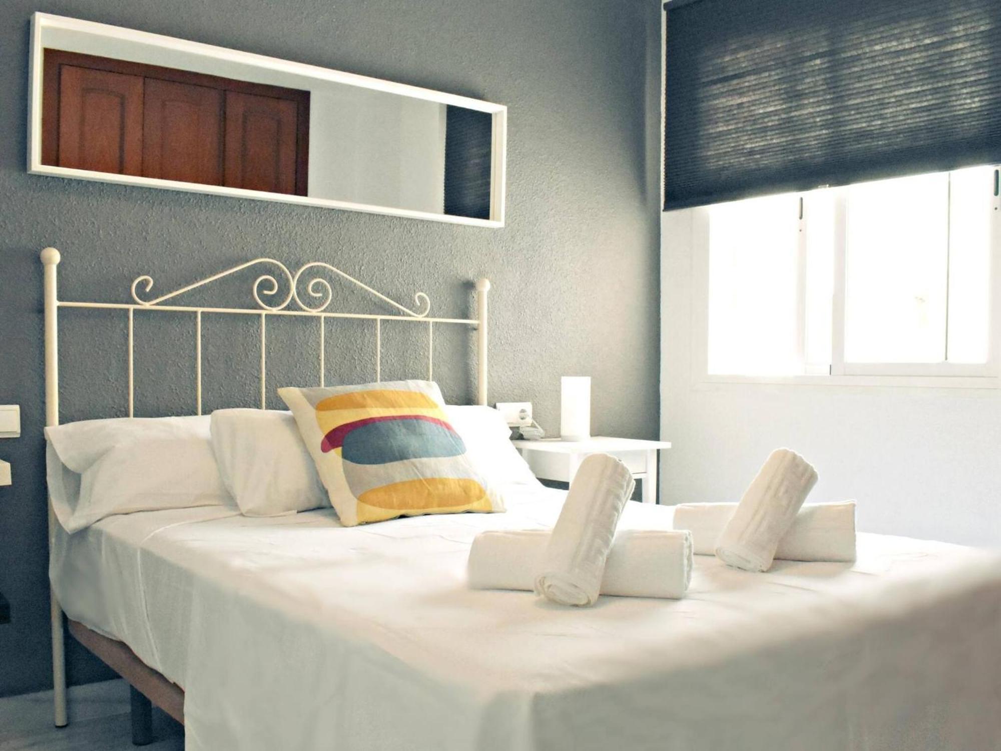 Fabuloso Apartamento Junto Al Soho Con Parking Privado Málaga Esterno foto
